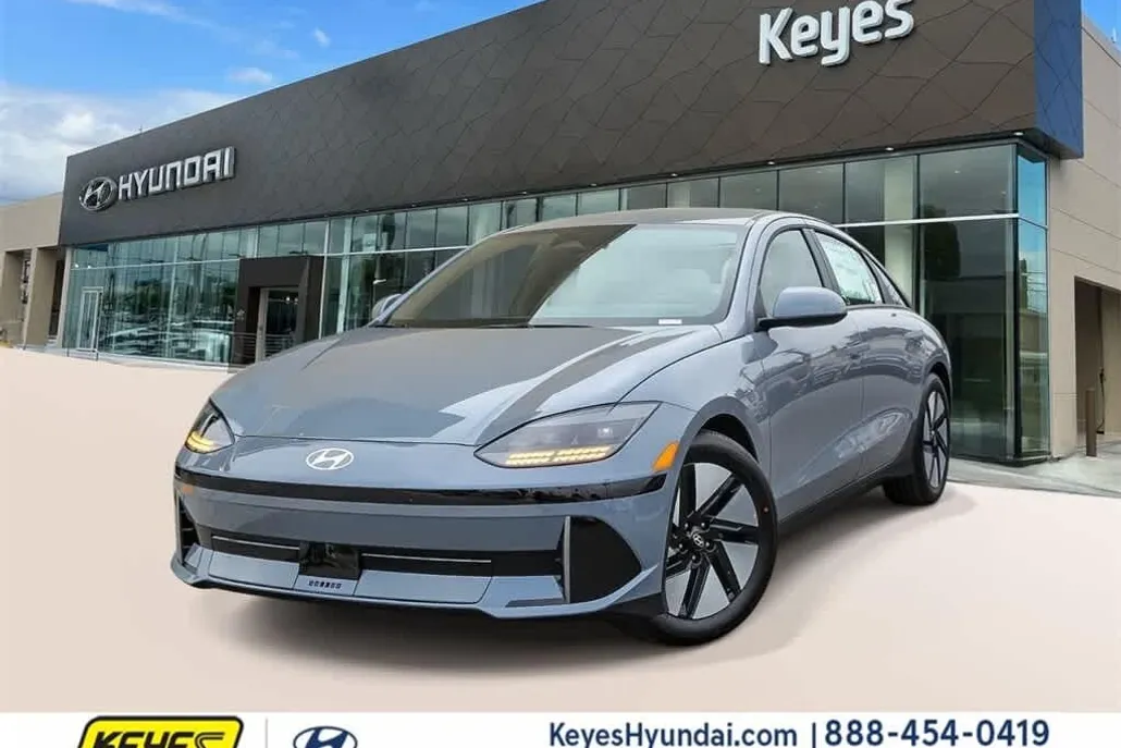2025 Hyundai Ioniq 6 SE photo 1