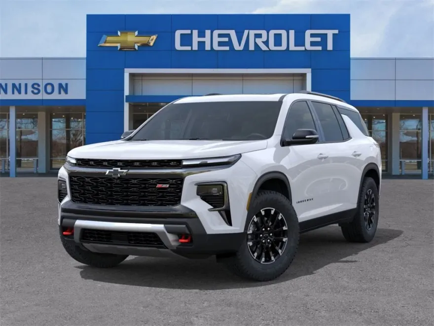2026 Chevrolet Traverse Z71 photo 1