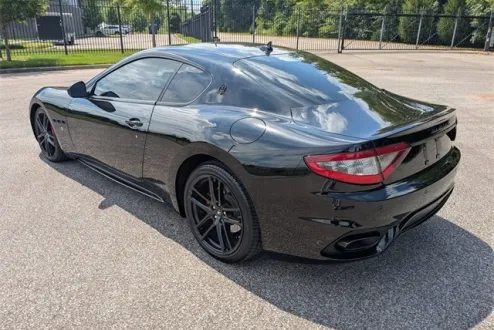2018 Maserati Granturismo Sport photo 3
