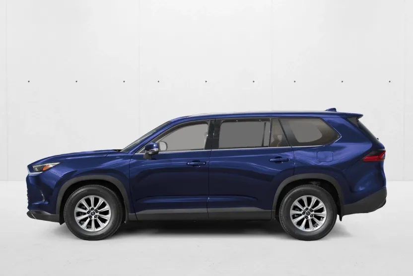 2026 Toyota Highlander XLE Hybrid photo 1