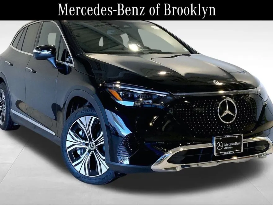 2025 Mercedes Benz 350 4MATIC photo 1