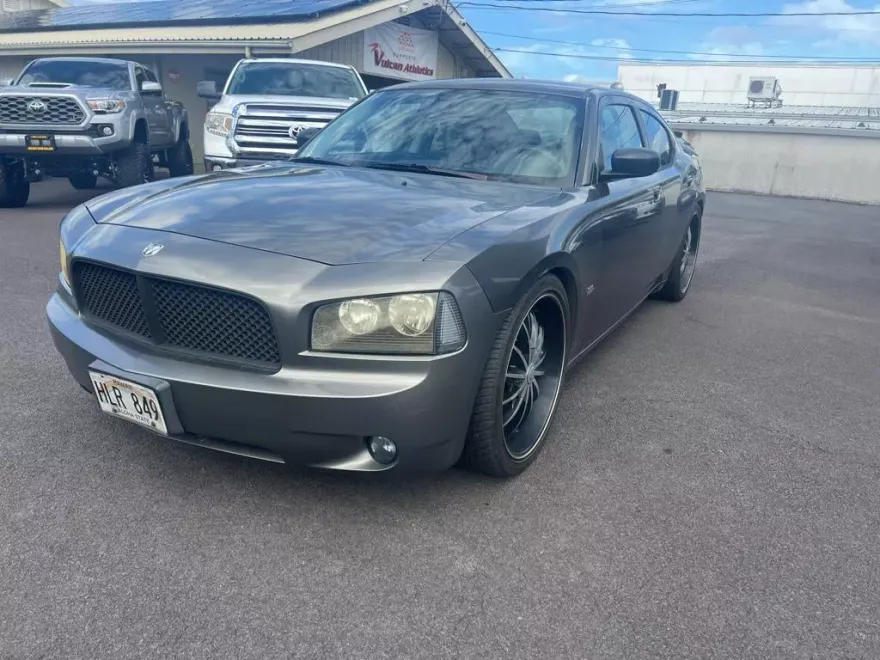 2009 Dodge Charger SXT photo 1