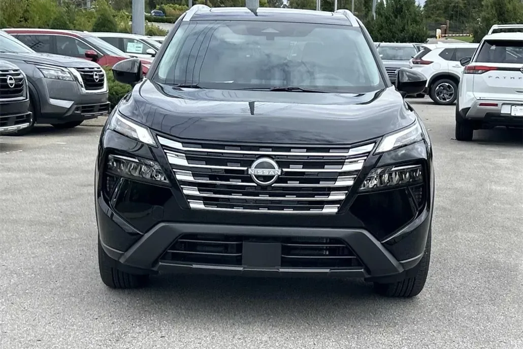 2026 Nissan Rogue SV photo 1