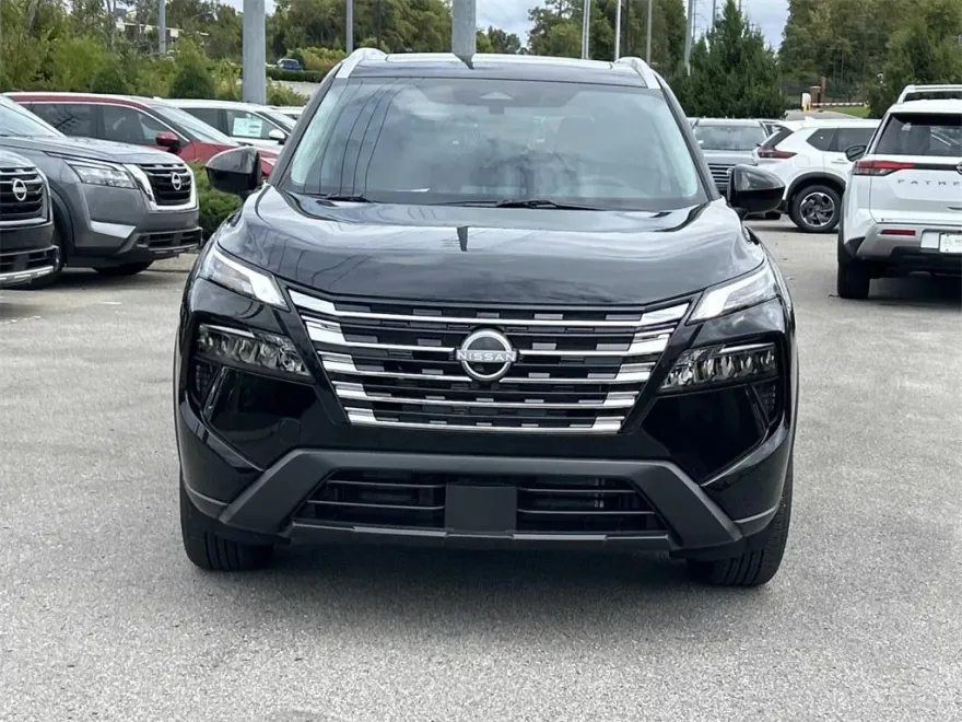 2026 Nissan Rogue SV photo 1