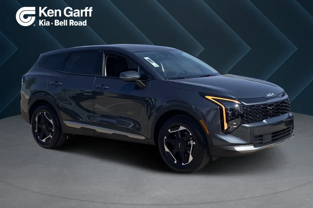 2026 Kia Sportage Hybrid S photo 1