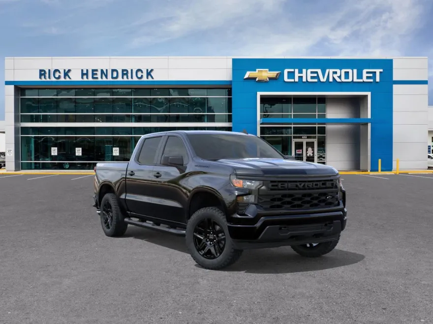 2026 Chevrolet Silverado 1500 Custom photo 1