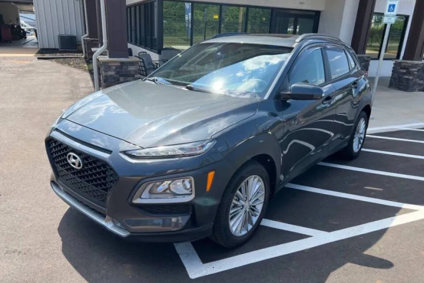 2021 Hyundai Kona SEL Plus photo 1