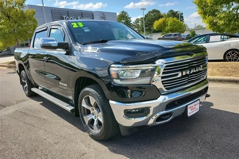 2023 Ram 1500 Laramie photo 1