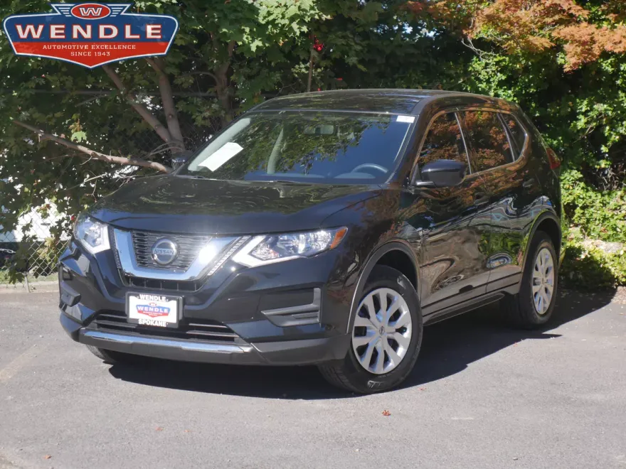 2018 Nissan Rogue S photo 1