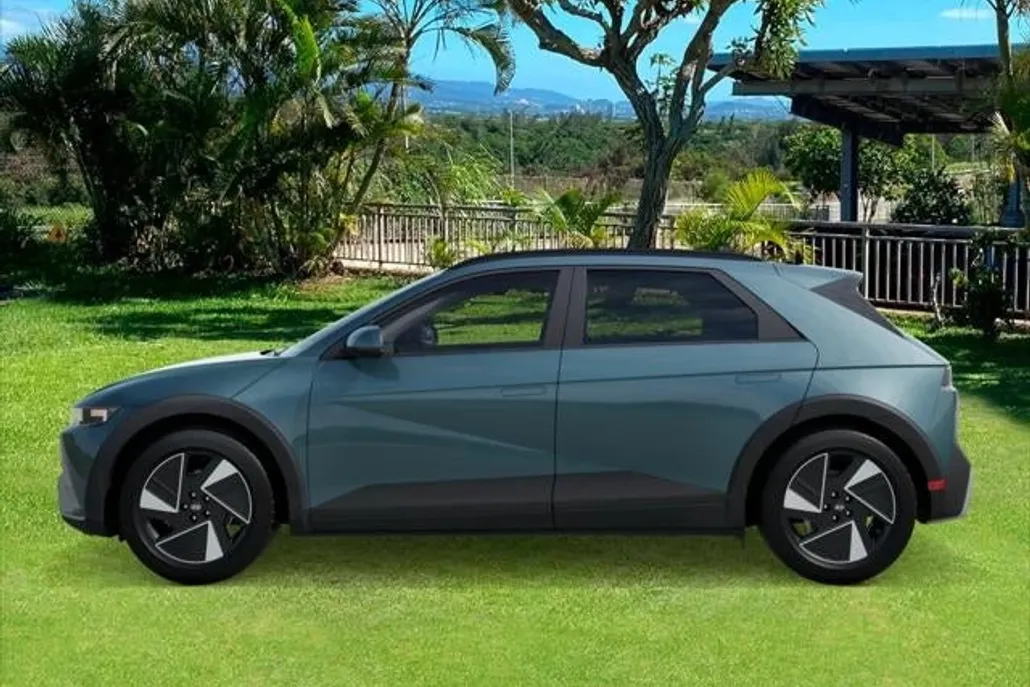 2025 Hyundai Ioniq 5 SEL photo 1