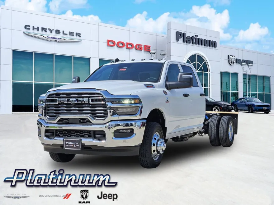 2025 Ram 3500 Tradesman photo 1