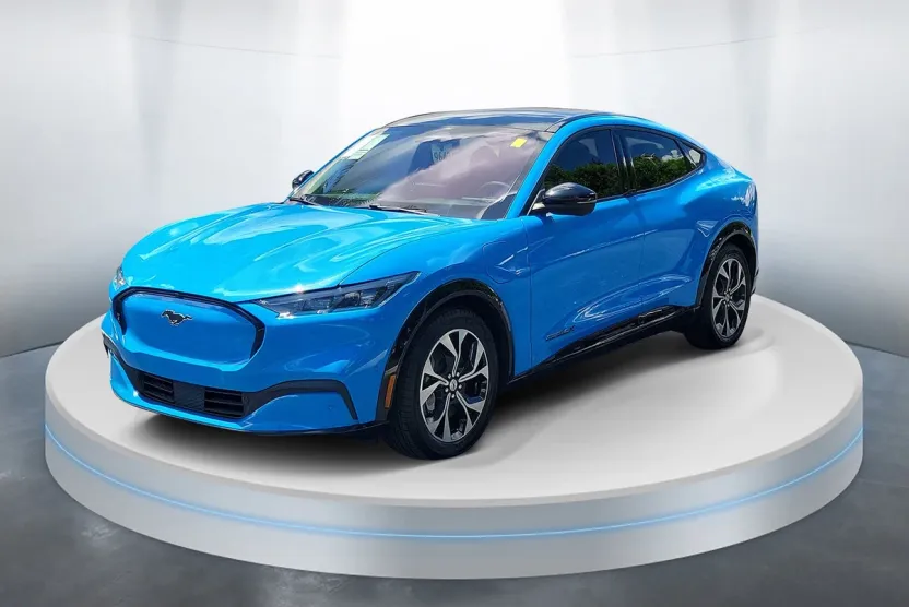 2022 Ford Mustang Mach-E Premium photo 1