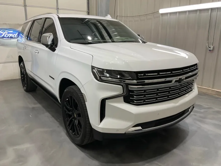 2023 Chevrolet Tahoe Premier photo 1