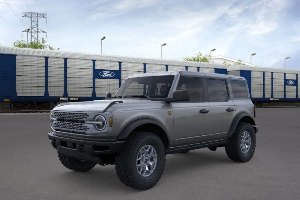 2025 Ford Bronco Badlands photo 1