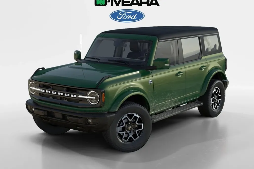 2025 Ford Bronco Outer Banks photo 1