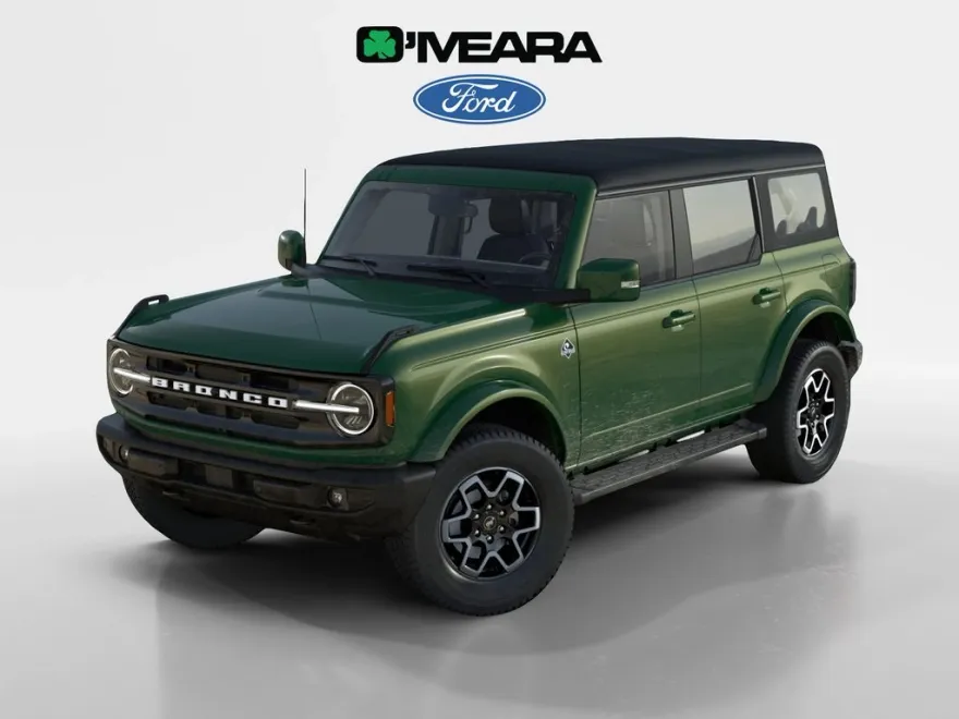 2025 Ford Bronco Outer Banks photo 1