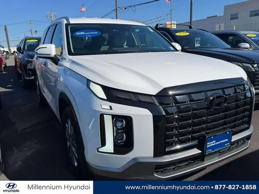 2023 Hyundai Palisade SEL photo 1
