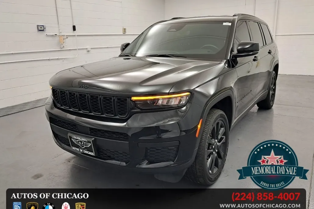 2022 Jeep Grand Cherokee Altitude photo 1