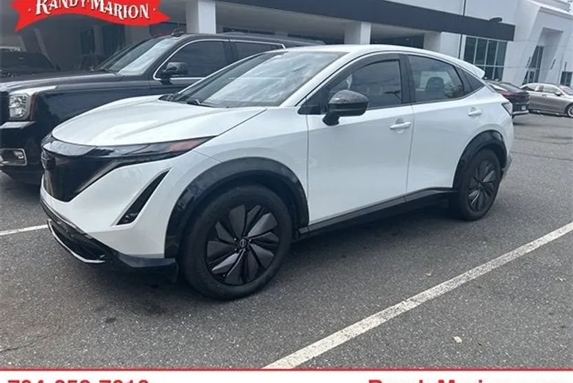 2024 Nissan ARIYA Engage photo 1