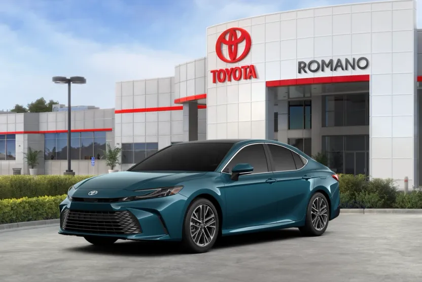 2026 Toyota Camry XLE photo 1
