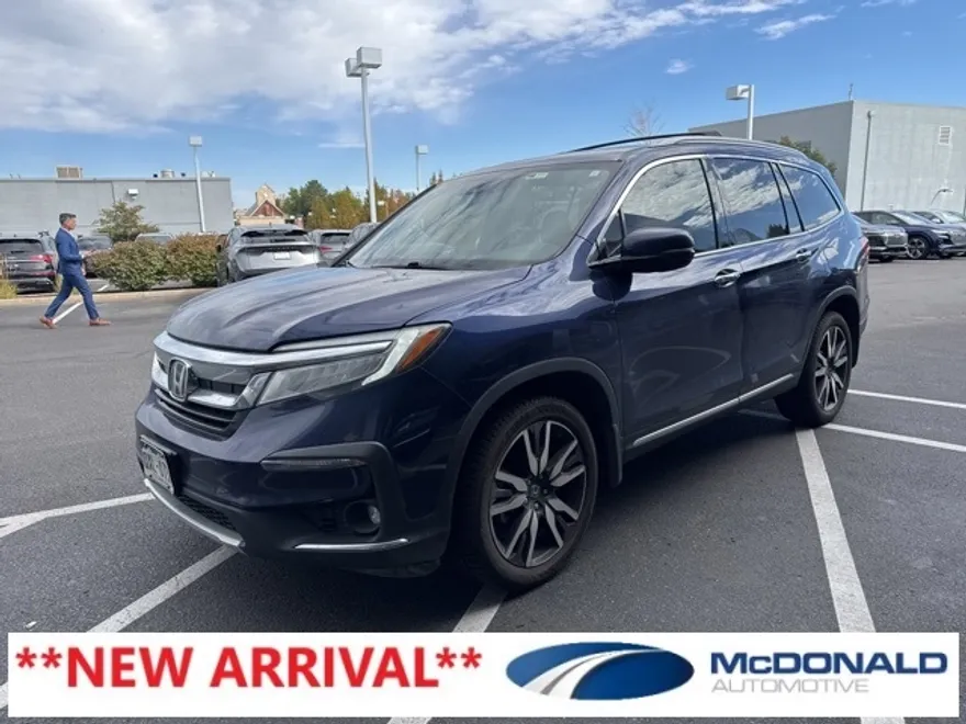 2019 Honda Pilot Touring photo 1