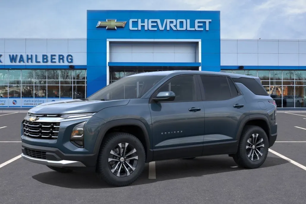2026 Chevrolet Equinox LT photo 1