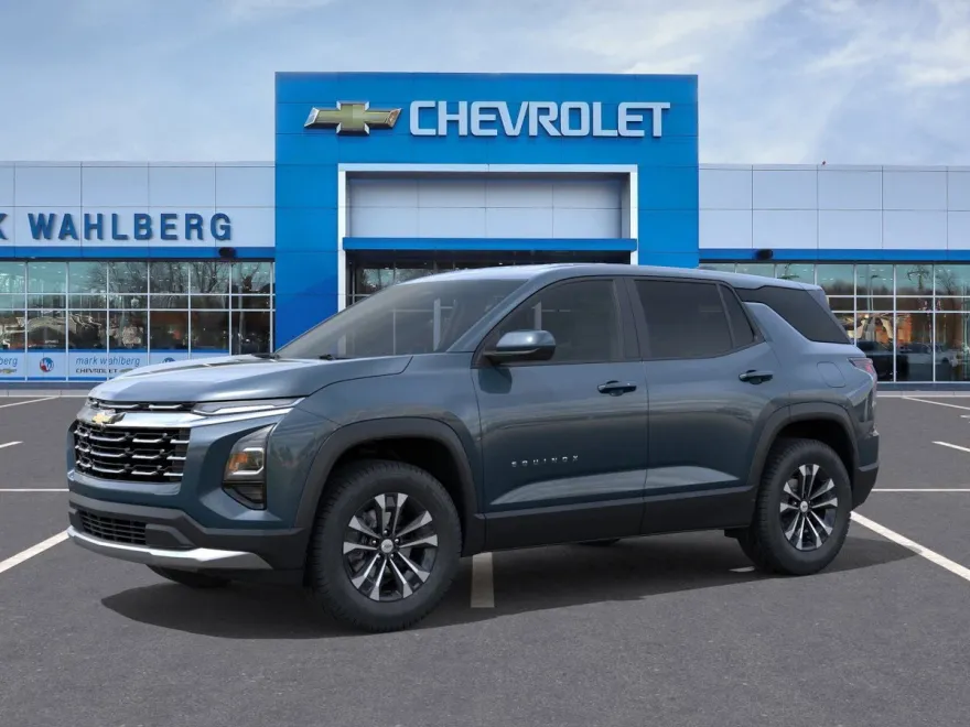 2026 Chevrolet Equinox LT photo 1