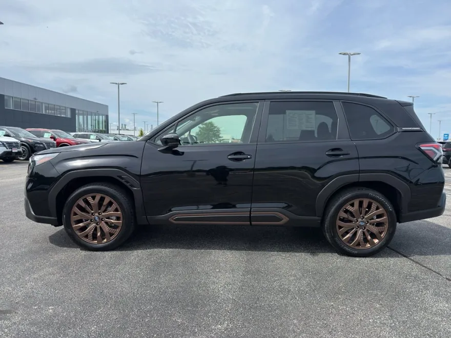 2025 Subaru Forester Sport photo 1