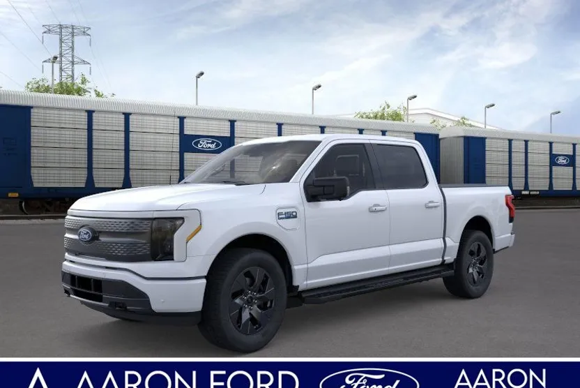 2025 Ford F-150 Lightning photo 1