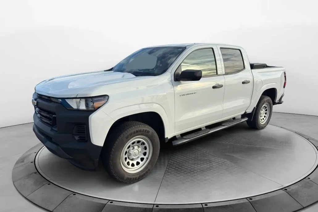 2023 Chevrolet Colorado Work Truck photo 1