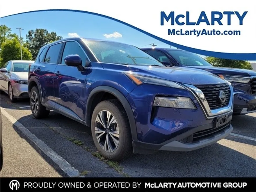 2023 Nissan Rogue SV photo 1