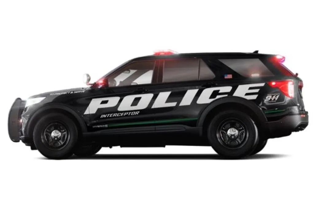 2020 Ford Explorer photo 1