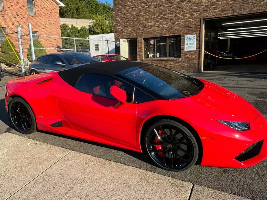 2017 Lamborghini Huracan LP 610-4 Spyder photo 1