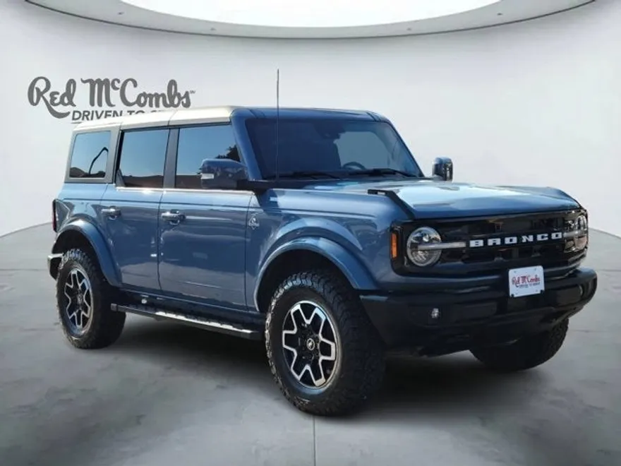 2023 Ford Bronco Badlands photo 1