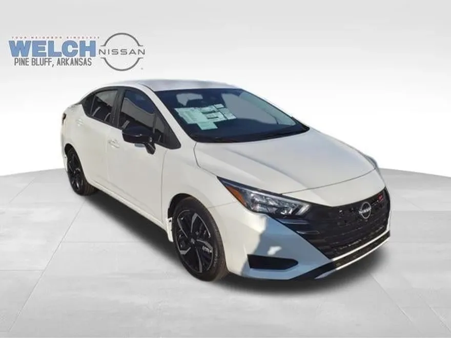 2025 Nissan Versa SR photo 1