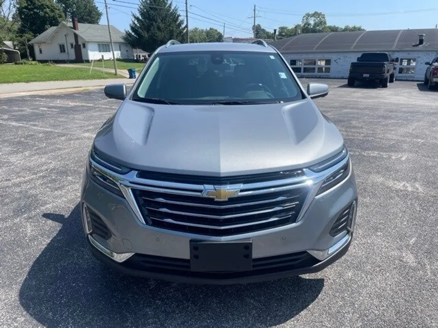 2023 Chevrolet Equinox Premier photo 1