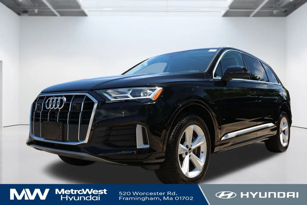 2022 Audi Q7 45 Premium photo 1