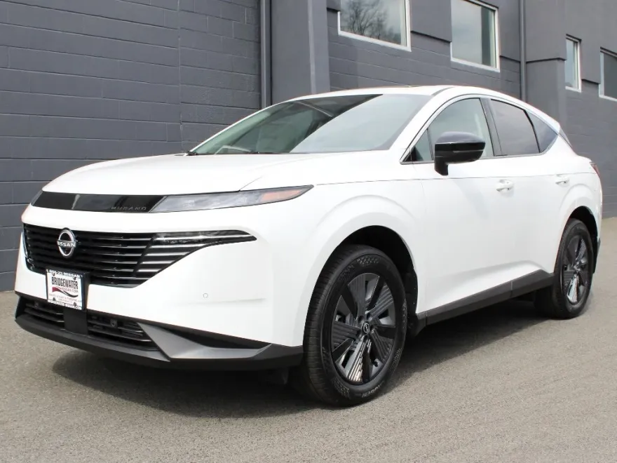 2025 Nissan Murano SL photo 1
