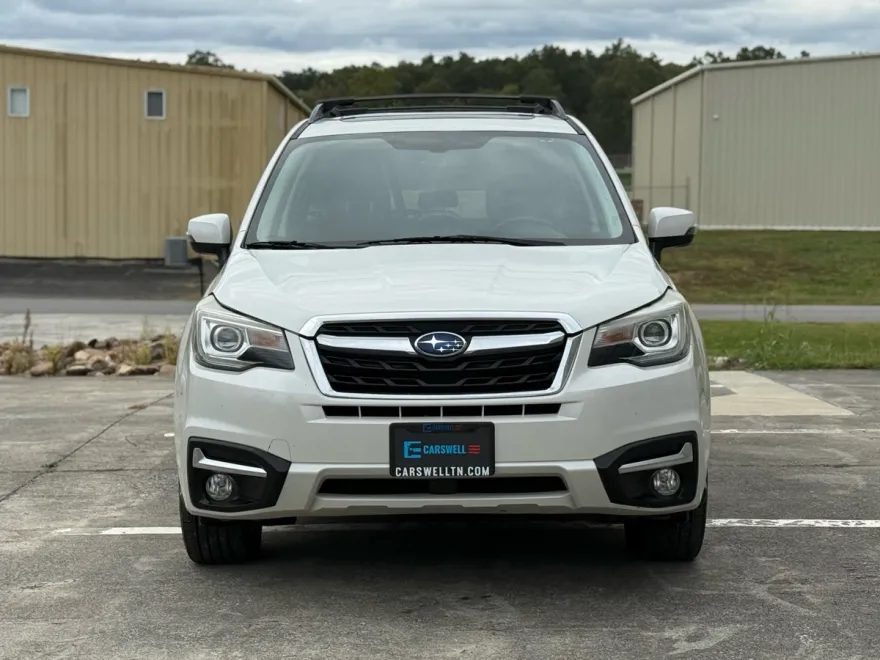 2017 Subaru Forester 2.5i Touring photo 1