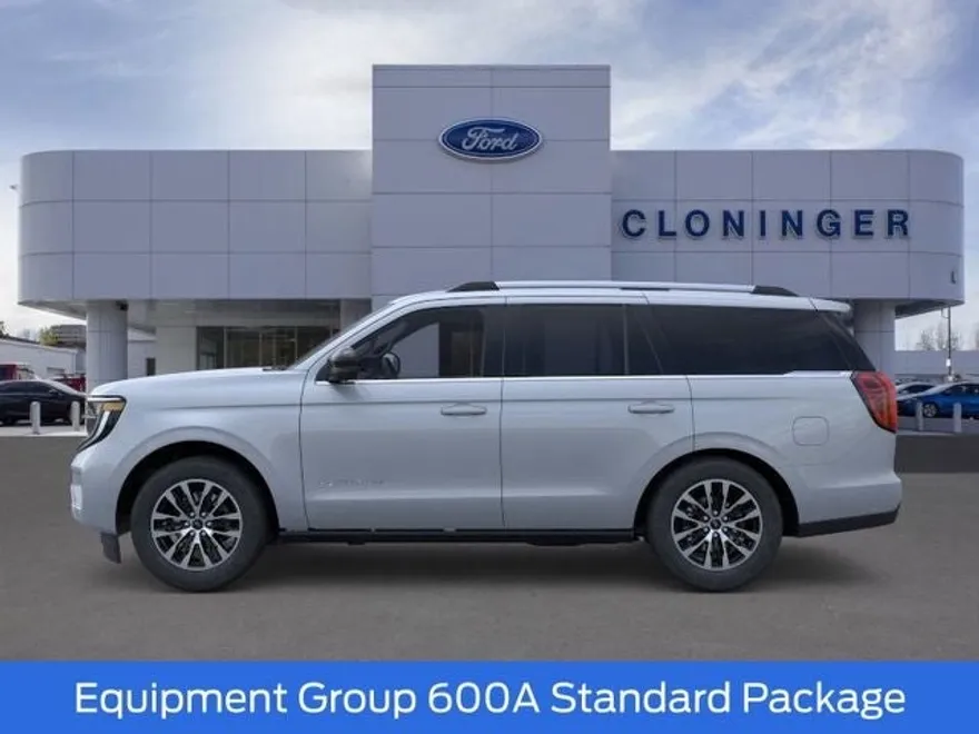 2025 Ford Expedition Platinum photo 1