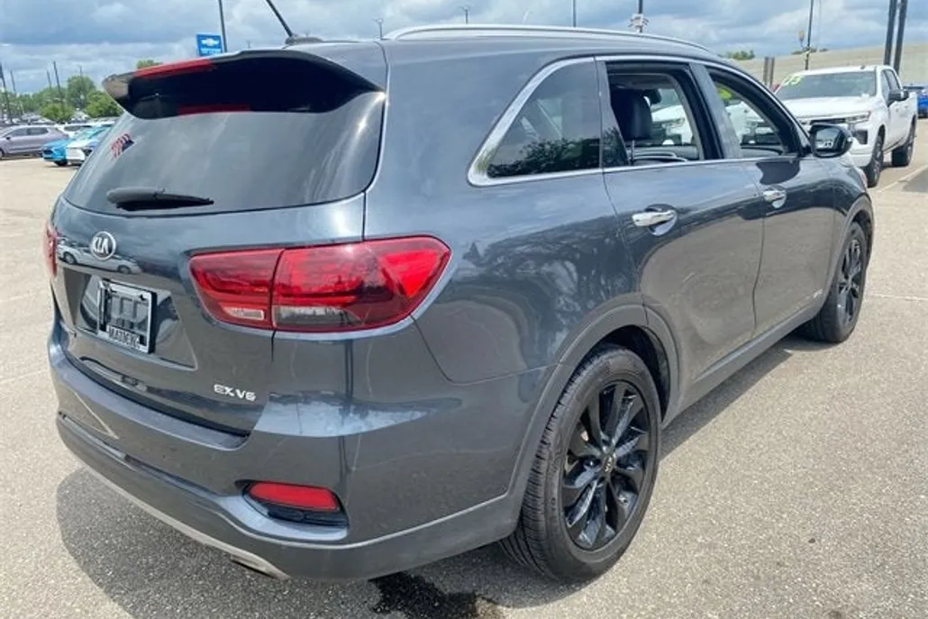 2020 Kia Sorento EX V6 photo 1