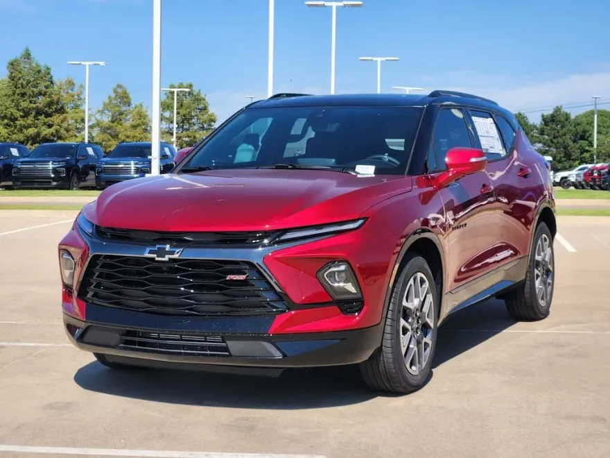 2025 Chevrolet Blazer RS photo 1