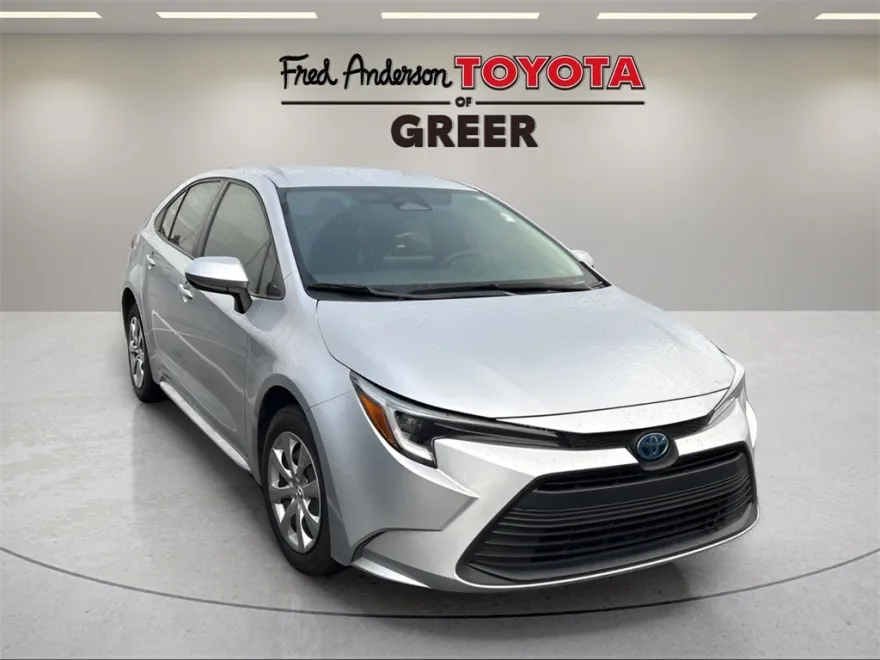 2025 Toyota Corolla Hybrid LE photo 1