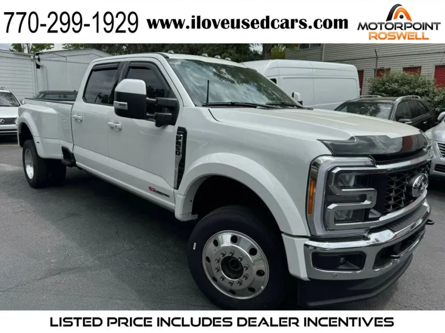 2023 Ford F-450 Lariat photo 1