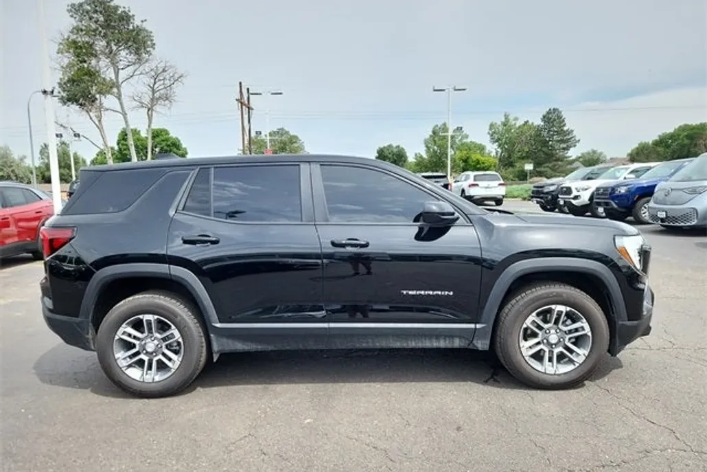 2025 Gmc Terrain Elevation photo 1