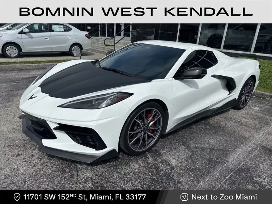 2024 Chevrolet Corvette Stingray photo 1