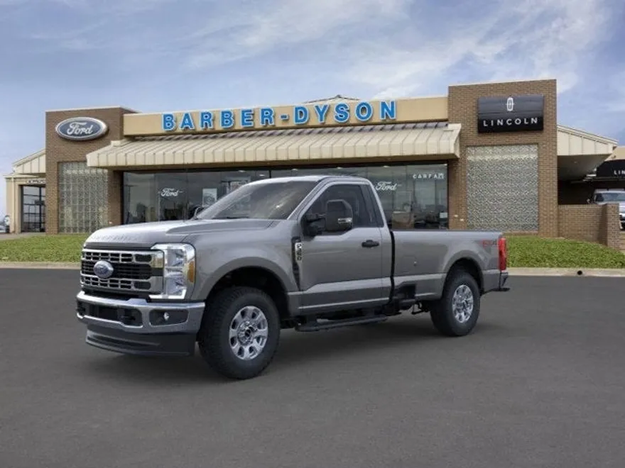 2025 Ford F-350 XLT photo 1