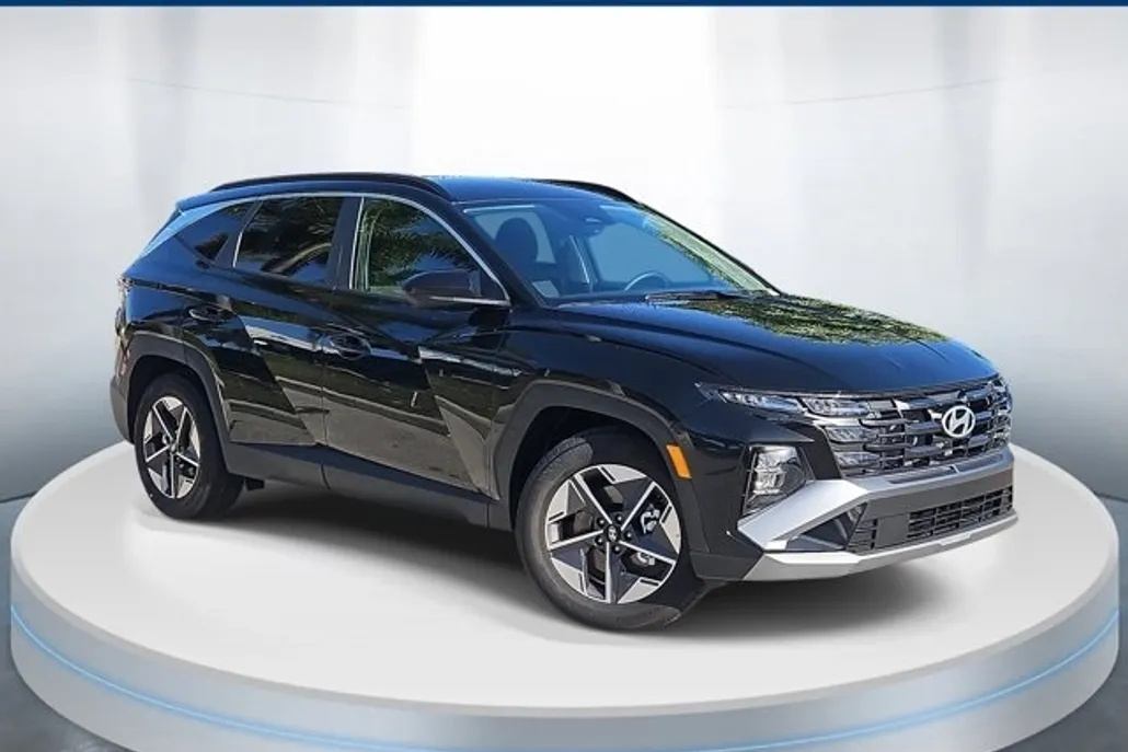 2026 Hyundai Tucson SEL photo 1