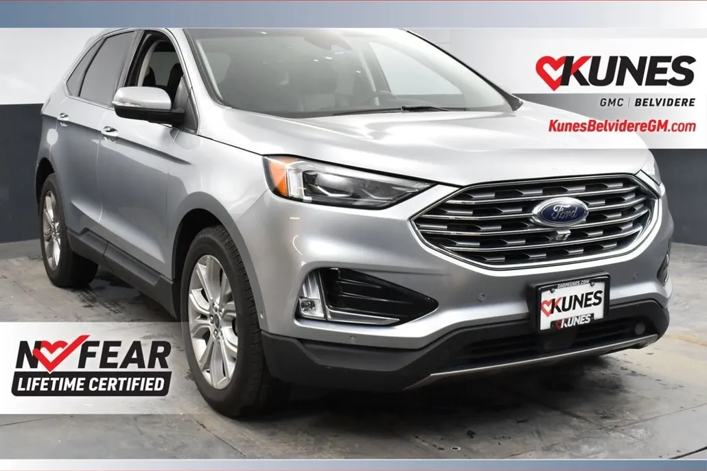 2020 Ford Edge Titanium photo 1