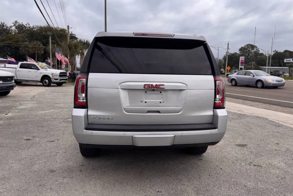2018 Gmc Yukon SLT photo 1